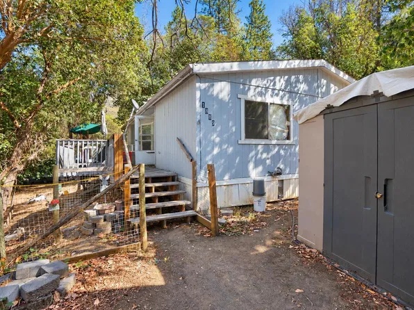 1889 Upper Applegate Rd, Jacksonville, OR 97530