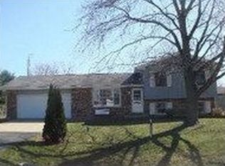 5N929 Sunset St, Maple Park, IL 60151