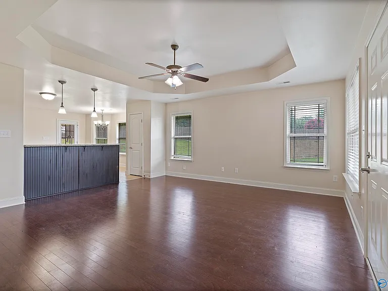 15828 Coach House Ct — Photo 2