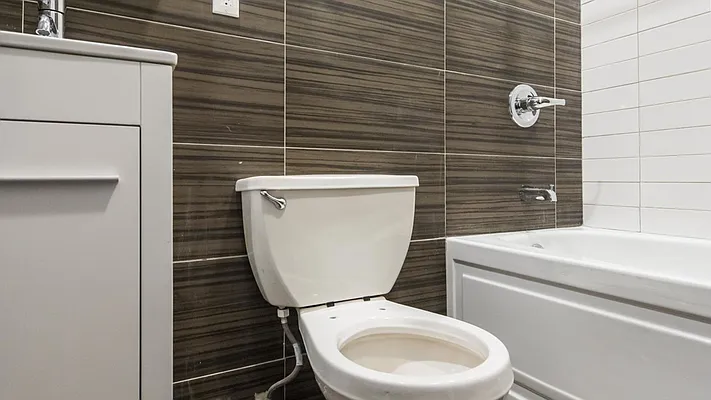 Rented by Nooklyn NYC LLC | media 46