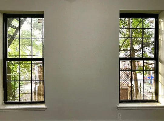 Rented by Zjama Realty Corp | media 6