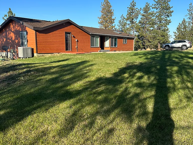 N Prairie Crest Rd — Photo 2