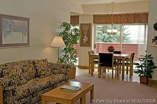 3rd image of 1415 Lowell Ave #148