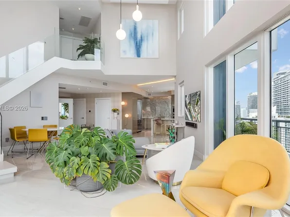 60 SW 13th St APT 4200, Miami, FL 33130