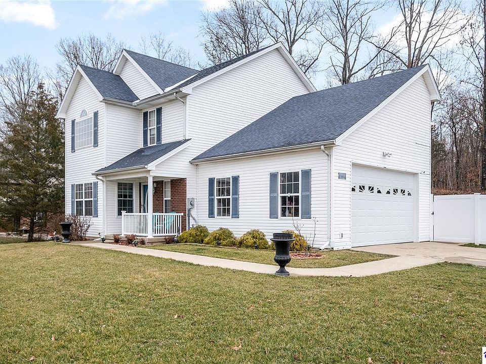 1st image of 8001 S Woodland Dr