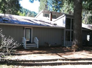 1293 Starveout Creek Rd, Azalea, OR 97410