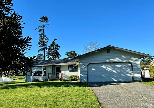 5704 Kingsway Photo 1 5704 Kingsway Photo 1