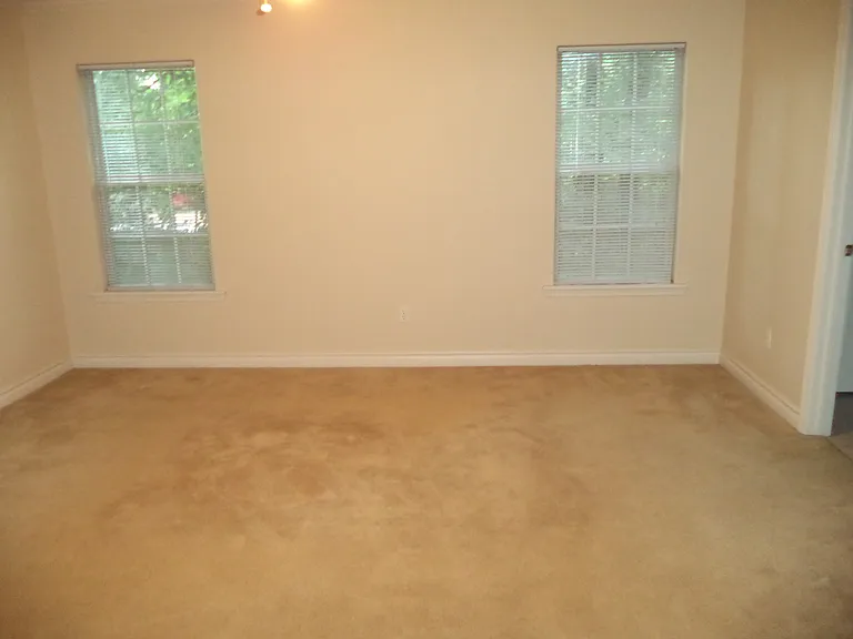 103 Wintergreen Ct — Photo 5