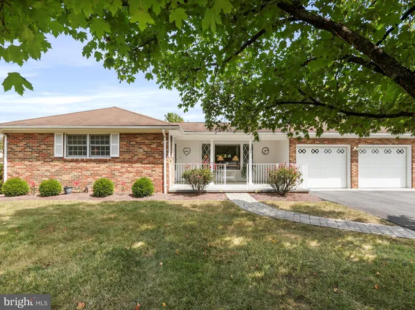 103 Craig Dr, Stephens City, VA 22655