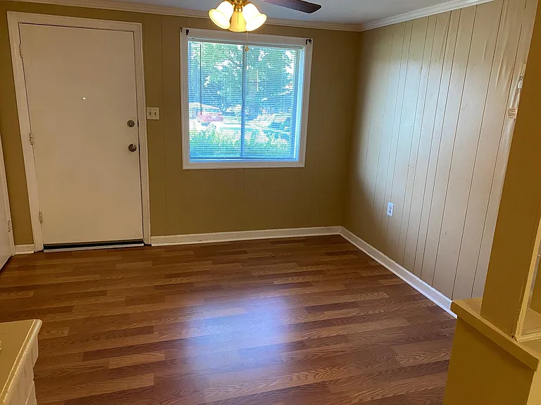 4537 Saunders Dr #2 — Photo 5