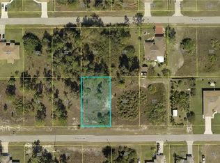 2710 43rd St SW, Lehigh Acres, FL 33976