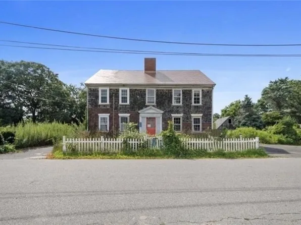 2120 Water St, Dighton, MA 02715
