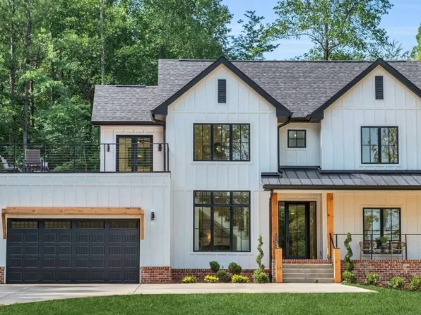1038 Garton Rd, Burns, TN 37029