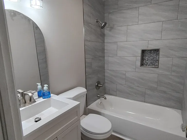 111 Harvard Dr — Photo 15