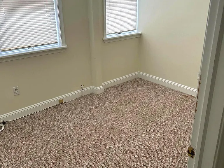 581 Haddon Ave — Photo 13