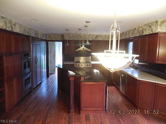 2nd image of 36345 Churchill Dr