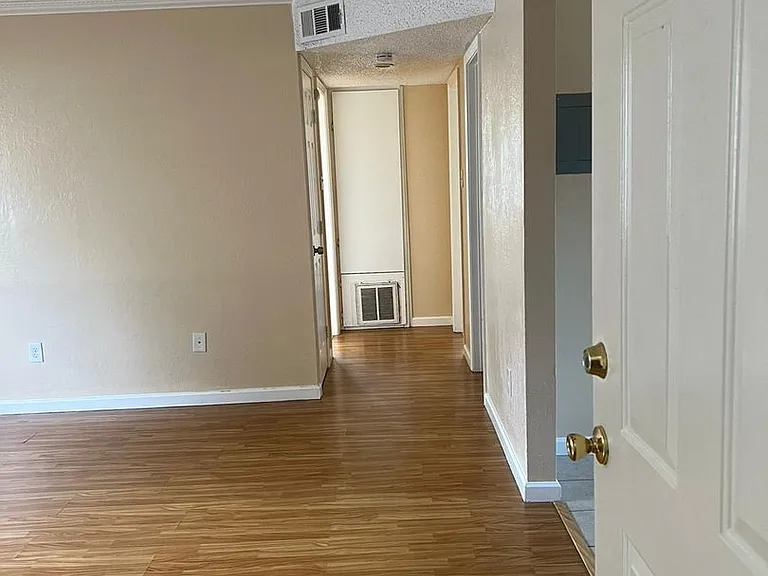 331 Alhambra Blvd — Photo 1