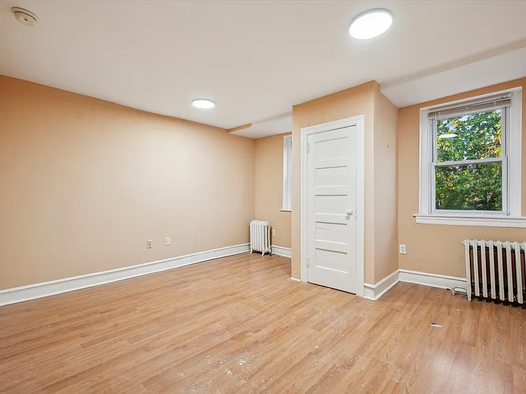 5400 Woodcrest Ave — Photo 15