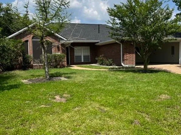 4109 Bedford Dr, Bryan, TX 77802