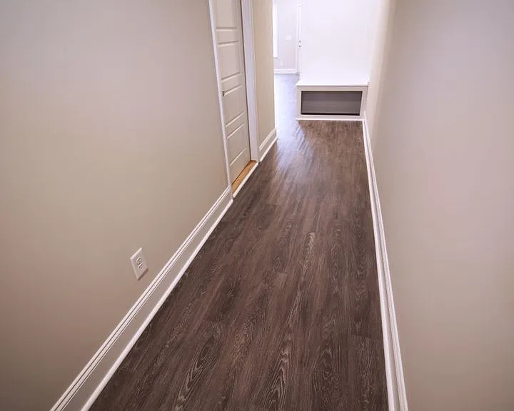 220 Drayton Dr — Photo 5