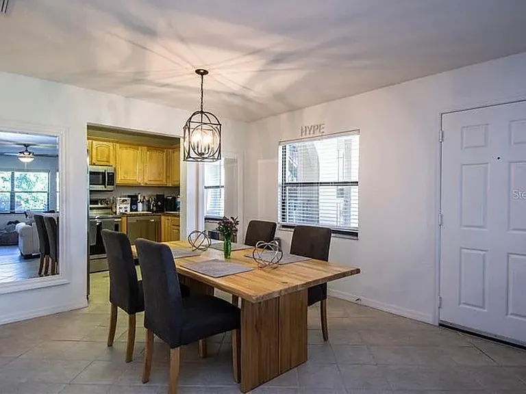 6150 Gulfport Blvd S #101 — Photo 15