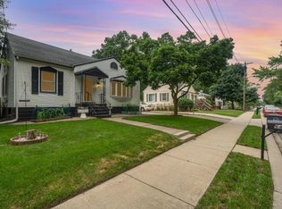 641 White Oak Dr, Michigan City, IN 46360