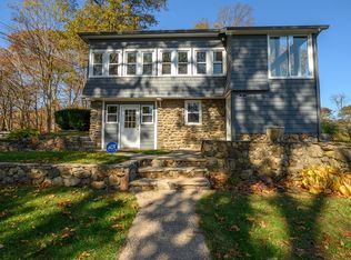 21 Edge Hill Rd, Guilford, CT 06437
