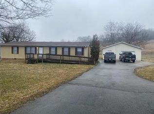 2193 Windle Community Rd, Cookeville, TN 38506