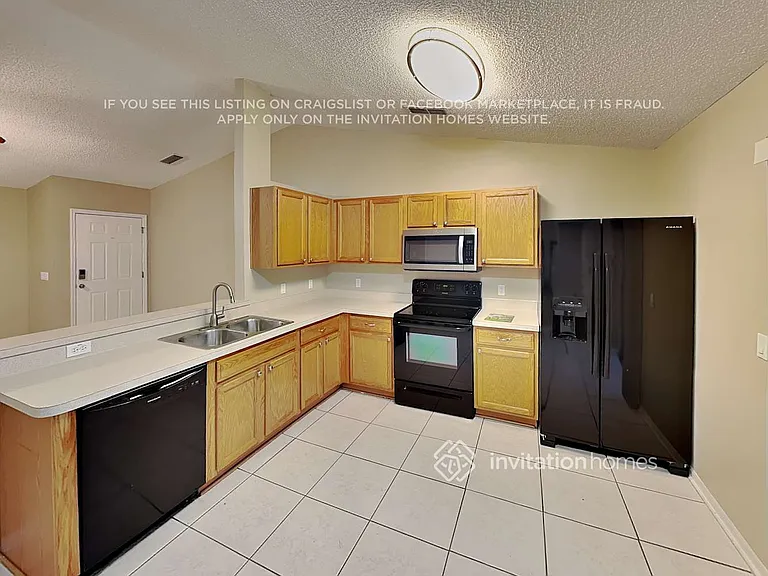 3442 Commerce Ave — Photo 5