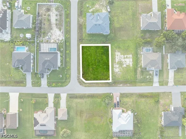 1424 NW 31st Ave, Cape Coral, FL 33993