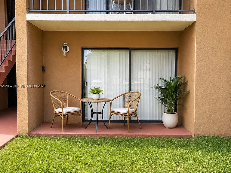 7409 SW 152nd Ave #5-103 — Photo 2