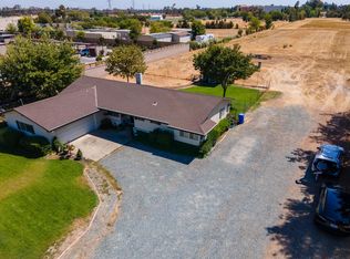 9636 Calvine Rd, Sacramento, CA 95829