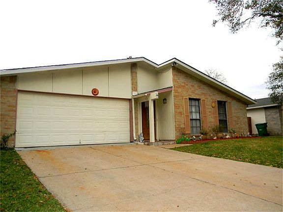 3rd image of 16838 Grampin Dr