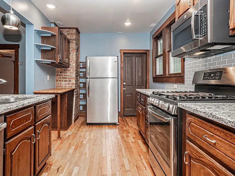 731 Osage St — Photo 15