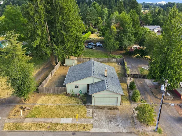 38370 Sandy Heights St, Sandy, OR 97055