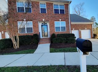113 Alden Village Ct, Cary, NC 27519