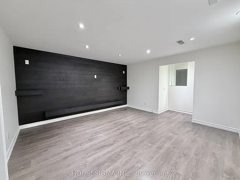 50 Victoriaville Rd — Photo 44