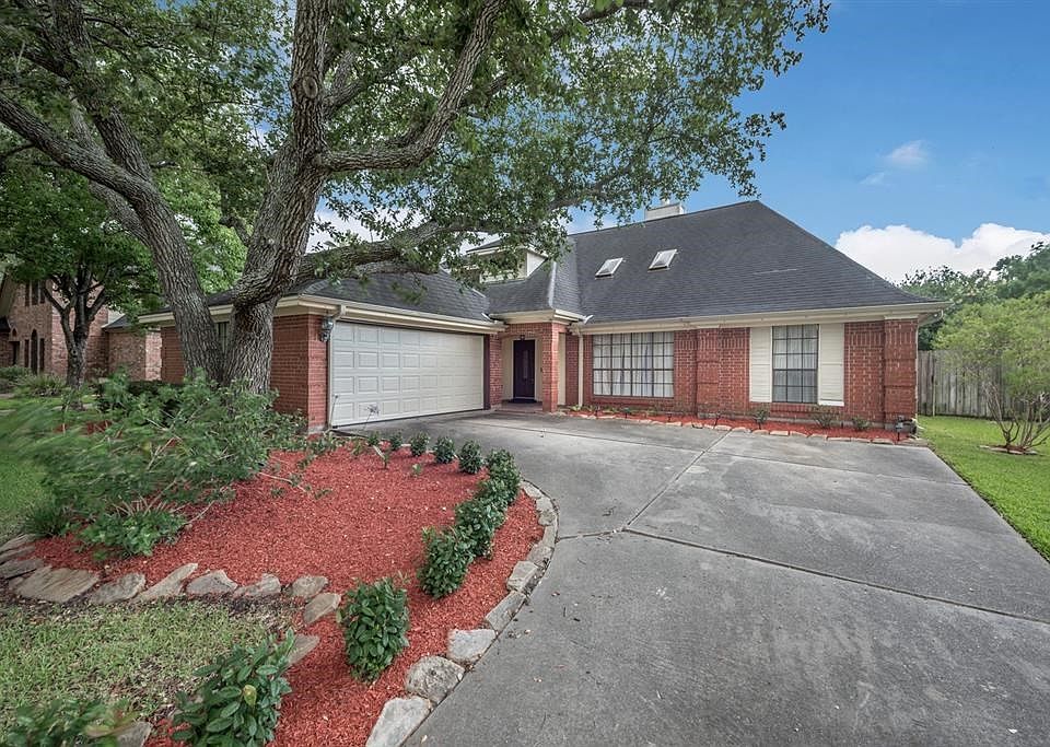 1st image of 2439 Arrowsmith Ct