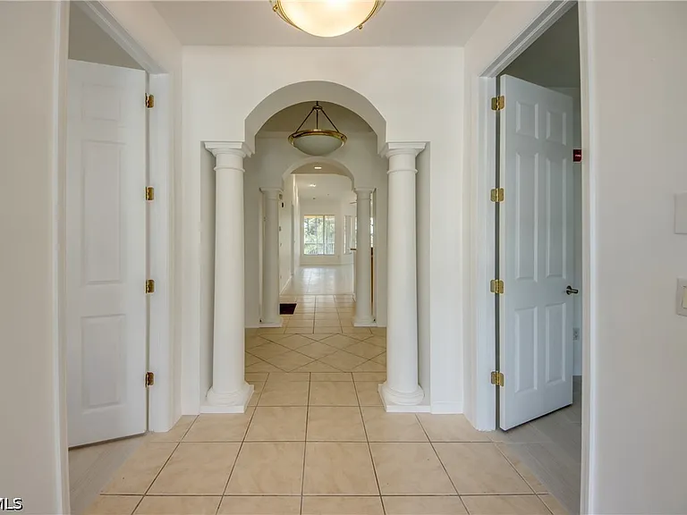 15250 Riverbend Blvd #204 — Photo 2