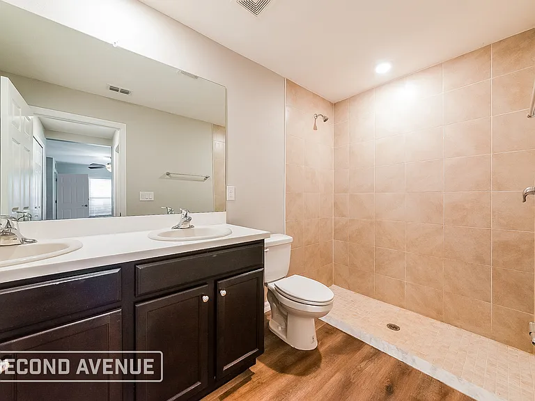 8206 Latour Ave — Photo 13