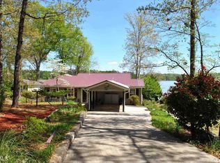 284 Roberts Point Rd, Jackson, GA 30233