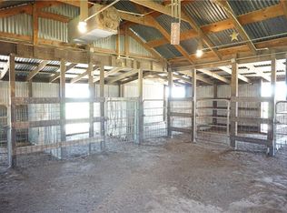 372 Noland Rd, Whitesboro, TX 76273