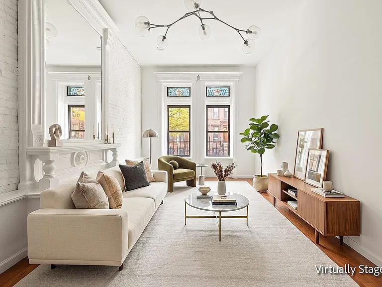 1-bedroom condo for sale in Harlem