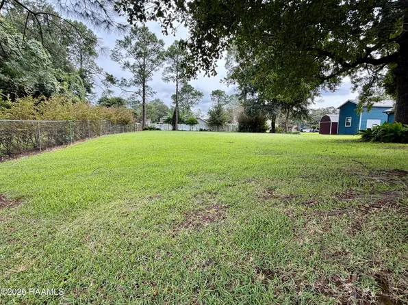 417 Darby Ln, New Iberia, LA 70560