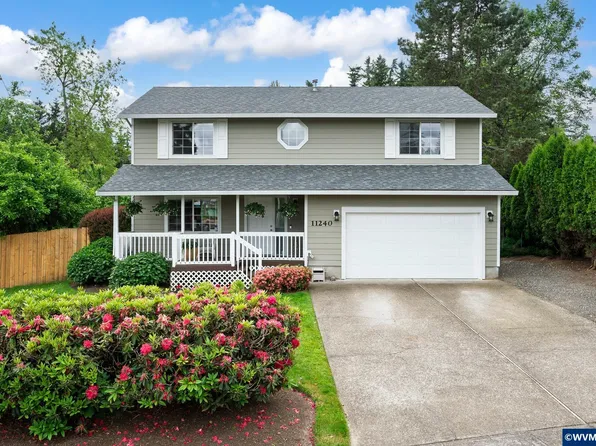 11240 SE Cranberry Loop, Clackamas, OR 97015