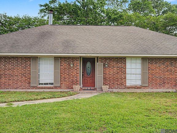 3rd image of 1213 Stokley Pl