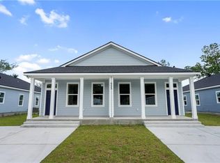 405 E 1st St #A, Belle Chasse, LA 70037