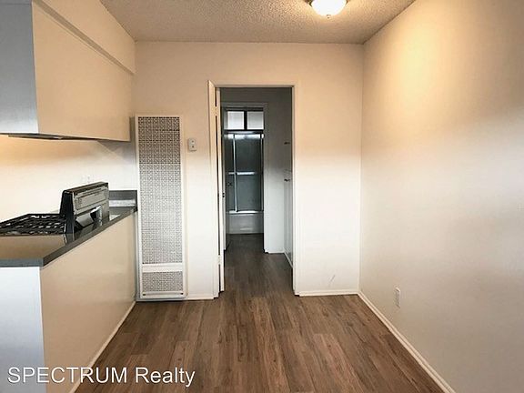 4th image of 245 Ellwood Beach Dr APT B