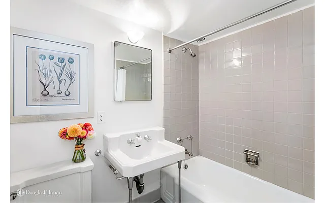 Sold by Douglas Elliman | media 27