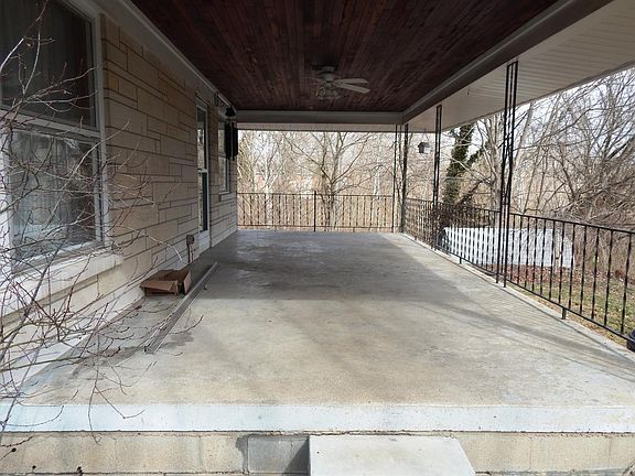 4th image of 206 Donna Dr